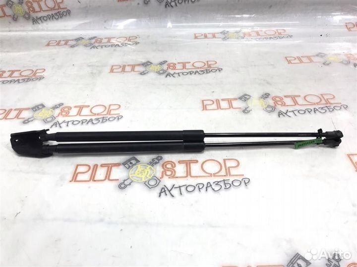 Амортизатор крышки багажника Nissan Qashqai (J10)