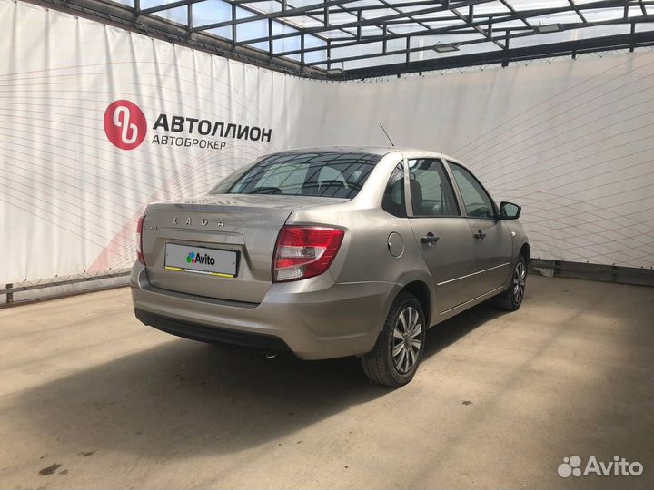 LADA Granta 1.6 МТ, 2021, 37 600 км