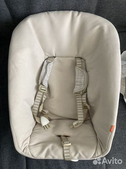 Stokke tripp trapp newborn set шезлонг