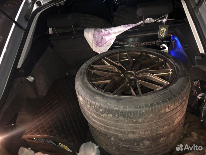 Pirelli Cinturato P7 235/45 R18