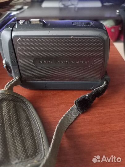 Видеокамера jvc