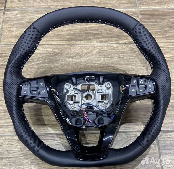 Руль анатомический Веста Xray Largus с обогревом