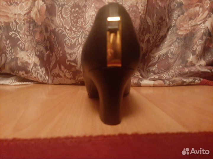 Туфли женские
