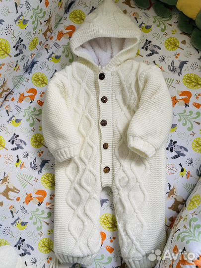 Продам вязаный комплект