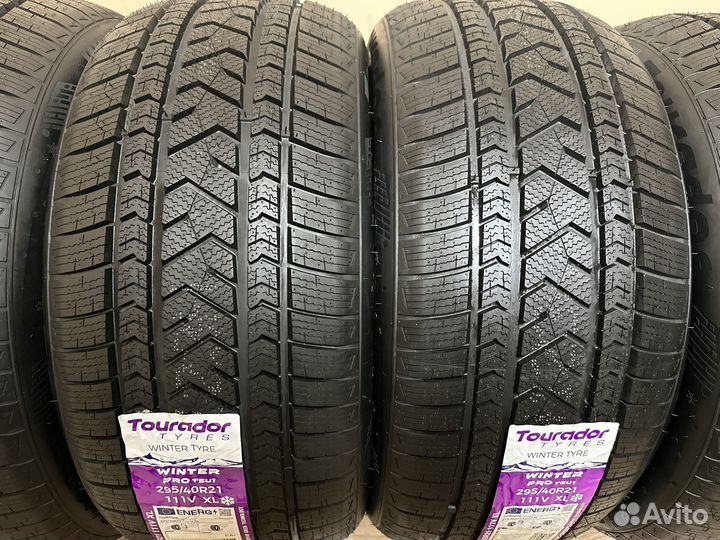 Tourador Winter Pro TSU1 295/40 R21 115VR