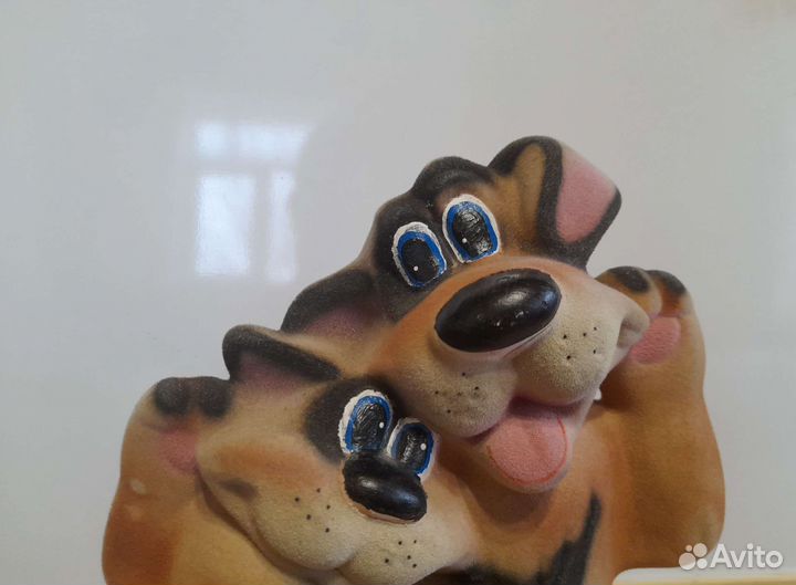 Копилка- статуэтка 