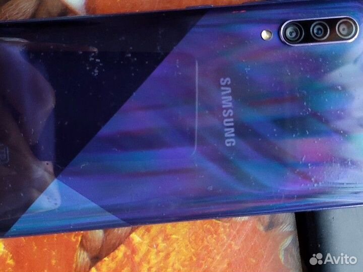 Samsung Galaxy A30, 4/64 ГБ