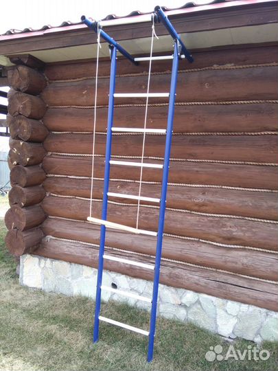 Детская шведская стенка