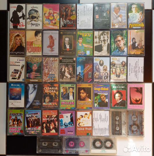 Аудиокассеты с отечественной и зарубежной музыкой