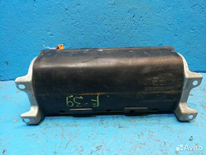 Подушка безопасности в торпедо Bmw 5-Series E39