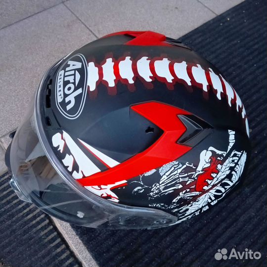 Мотоциклетный шлем airoh helmet