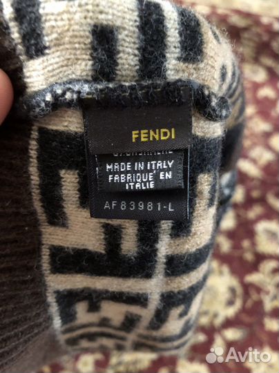 Мужская шапка fendi оригинал