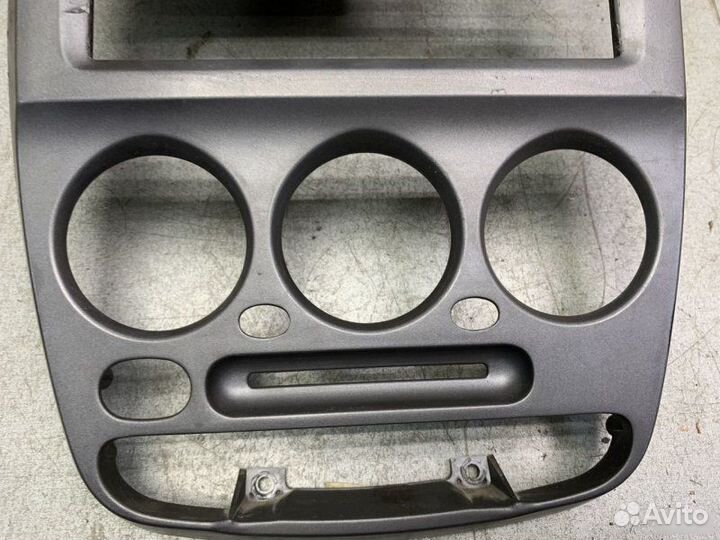 Центральная консоль Hyundai Accent седан 1.5 G4EC