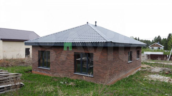 Дом 90 м² на участке 8 сот.