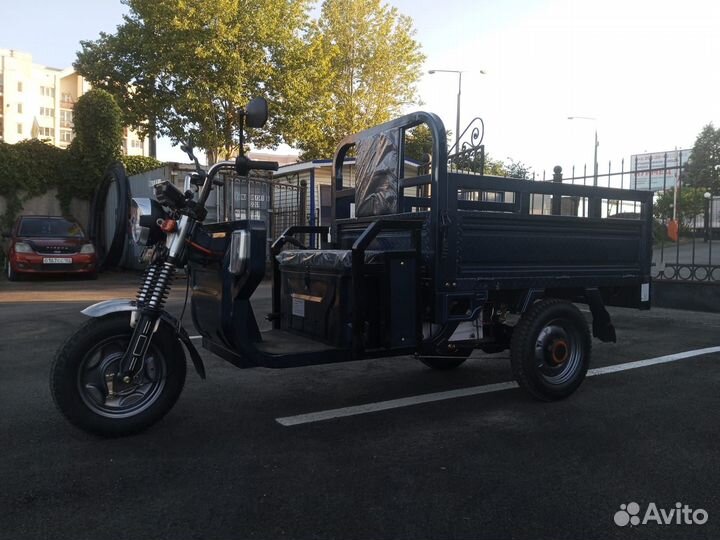 Трицикл электрический грузовой