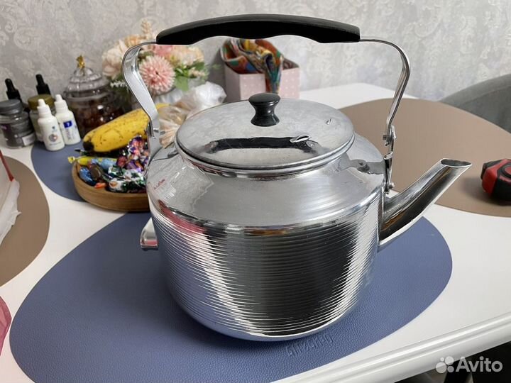 Чайник электрический новый