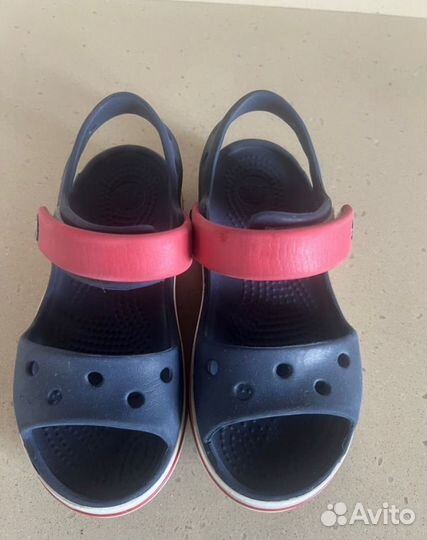 Сандали crocs c10