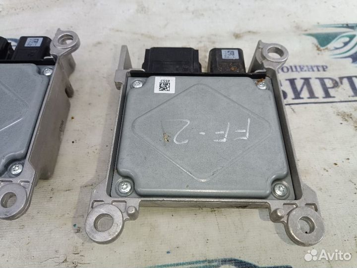 Блок управления airbag Ford Focus II (2005—2008)