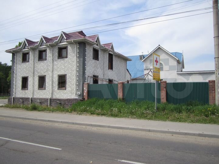 Здание, 290 м²
