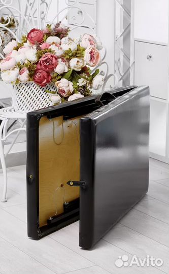 Массажный стол, кушетка для наращивания ресниц