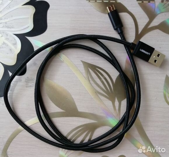 Кабель для зарядки USB на micro - USB