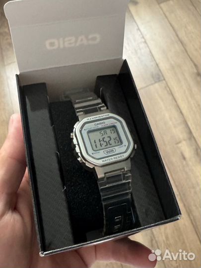 Часы casio LA-20WHS-7A