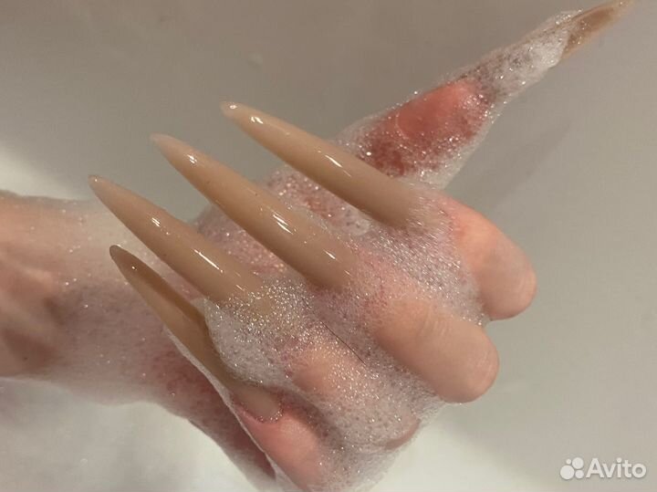 Наращивание ногтей