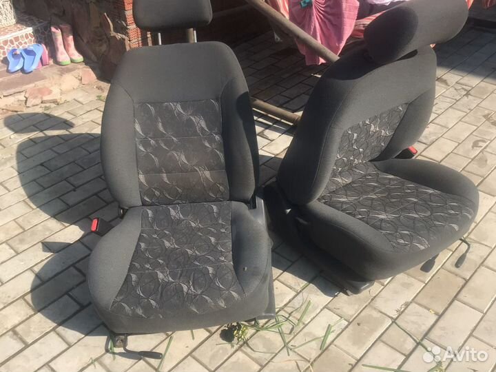 Сиденье на LADA нива цена за пару