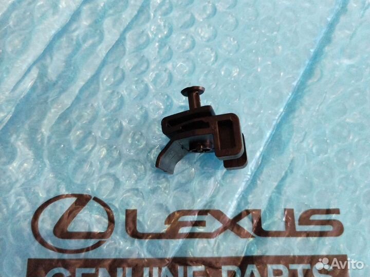 Крепление подкрылка Лексус RX 3 Оригинал NEW 12-15