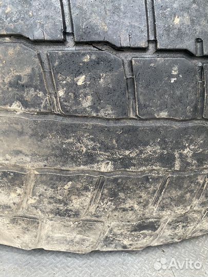 Колёса с дисками на тягач