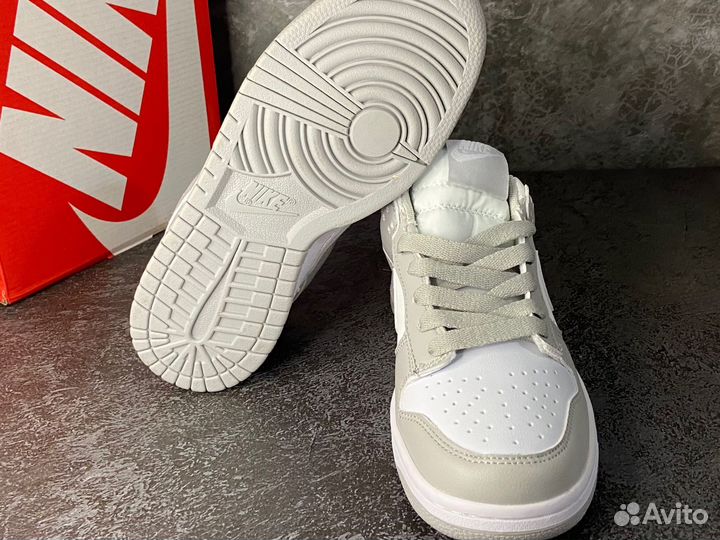 Кроссовки nike sb dunk low