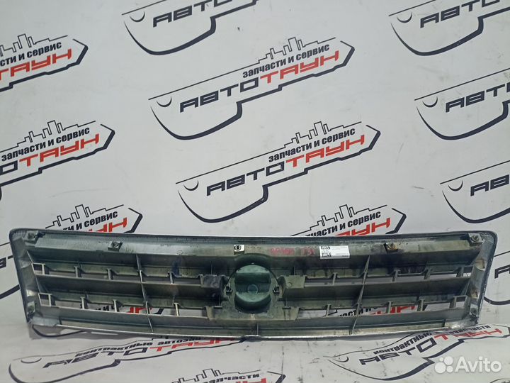 Решетка радиатора nissan teana J31 PJ31 TNJ31 1 модель 623109Y000 RE480Z