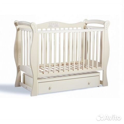 Детская кроватка из массива Бука 