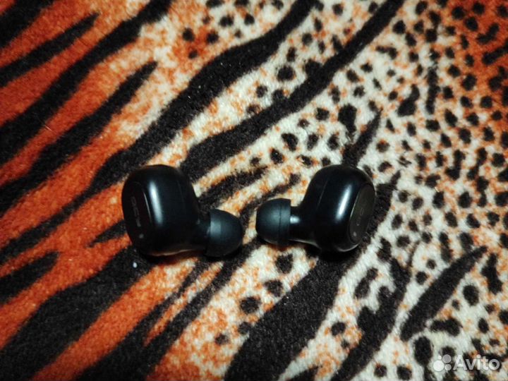 Беспроводные наушники QCY T1C