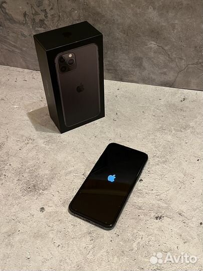 iPhone 11 Pro, 64 ГБ