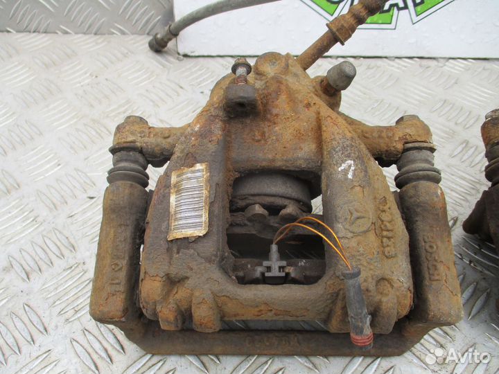 Суппорт задний Volkswagen Crafter 2.0 CKT 11г