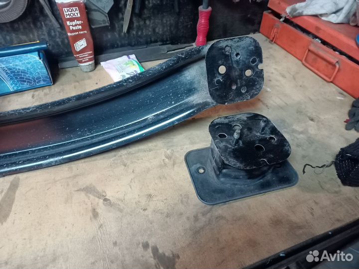 Усилитель заднего бампера LADA vesta SW