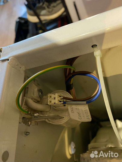 Стиральная машина indesit iwsc5105 под ремонт