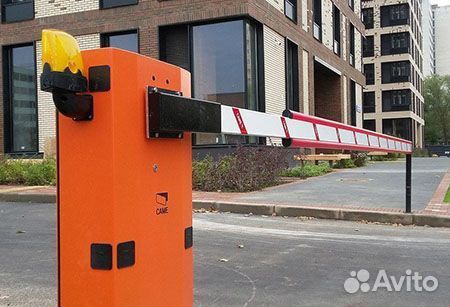 Шлагбаум с автоматикой