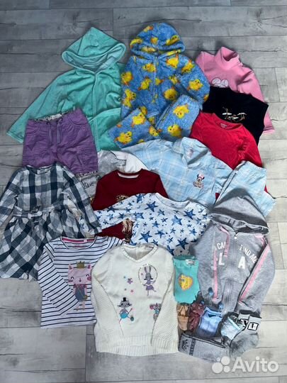 Пакет одежды 104-110 на девочку