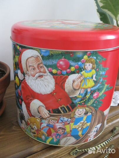 Жестяные баночки