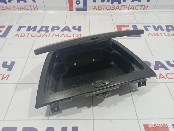 Бардачок Hyundai Elantra (HD) 847702H0009P