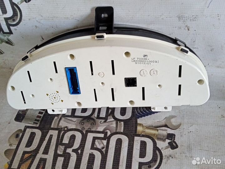 Приборная панель на Lifan Breez