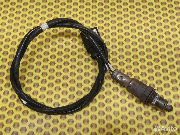 Датчик кислорода лямбда зонд нижний Volkswagen