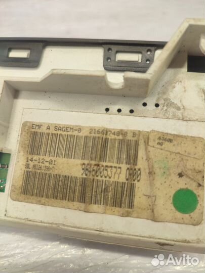 Информационный дисплей Peugeot 206