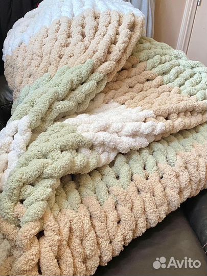 Плед детский вязаный ручная работа