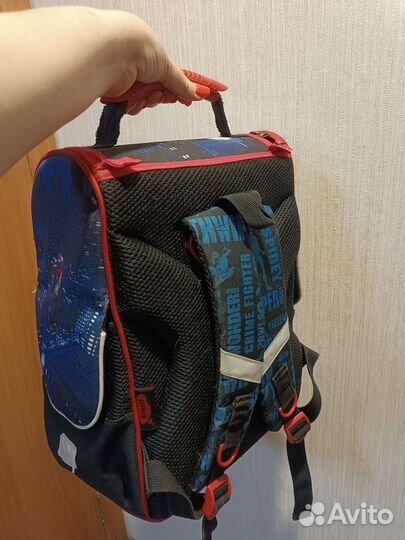 Портфель школьный для мальчика