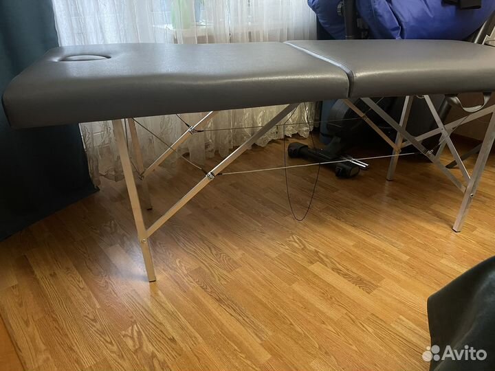 Массажный стол складной с вырезом