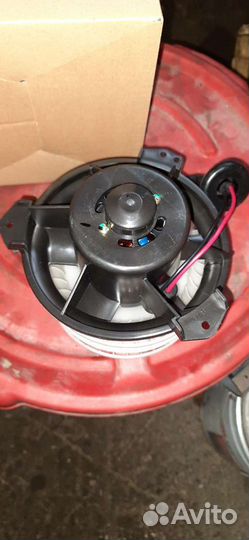 Моторчик печки Dodge Caravan 2001-2007