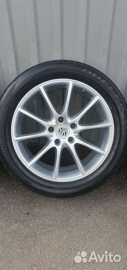 Разноширокие оригинал на Porsche Cayenne R20